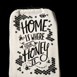 Home is where your Honey is! Hand towel